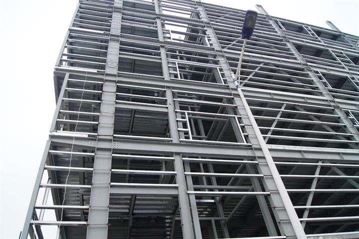 拉萨高层钢结构的支撑布置与构造需要符合哪些规范